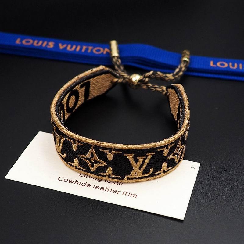 LV Bracelets 245